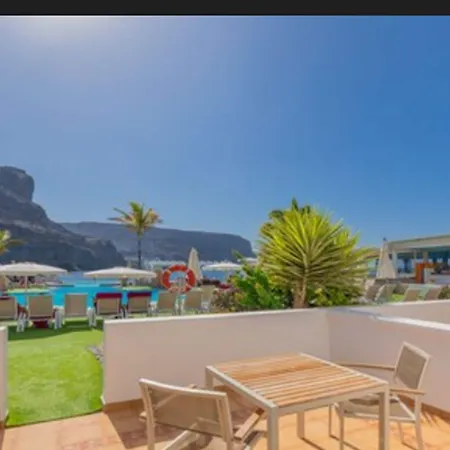 Livvo Hotel Puerto De Mogan