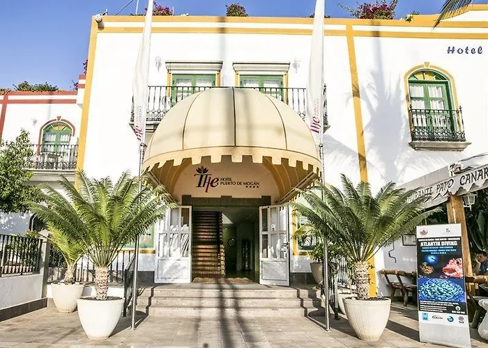 Livvo Hotel