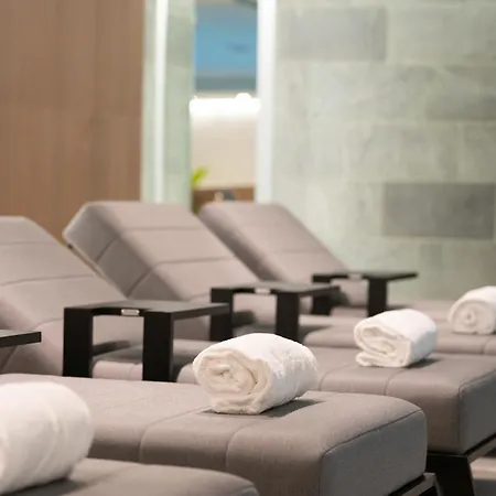 Hotel Livvo 4*