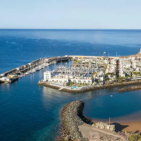 Livvo Hotel Puerto De Mogan