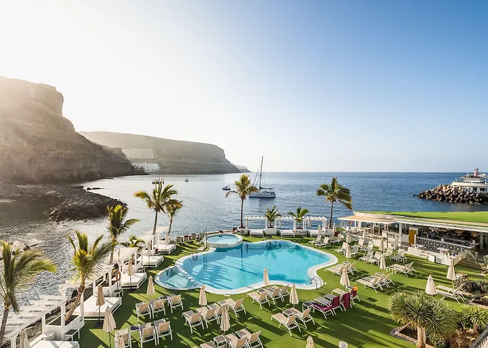 Szálloda Livvo Puerto de Mogán